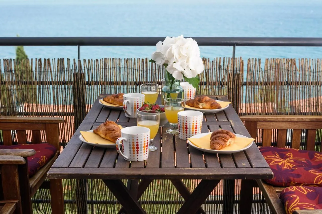 Aspen 2Bedroom Apartment With Seaview Trogir